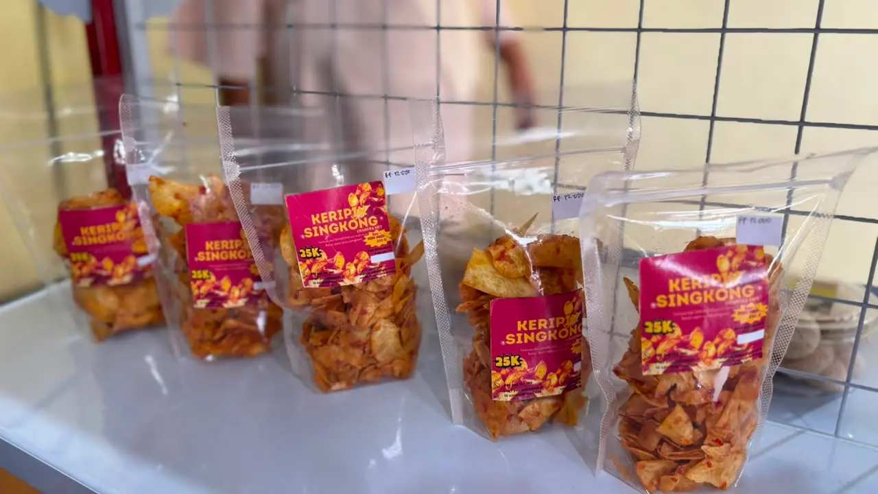 Keripik Singkong Pedas Manis